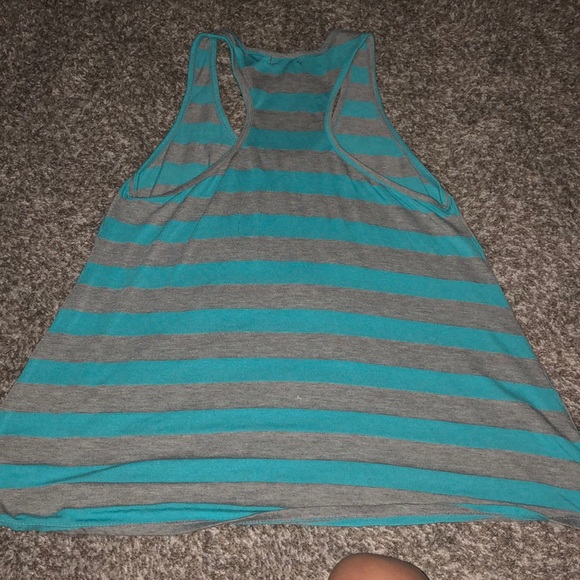 Tank top - Picture 2 of 3